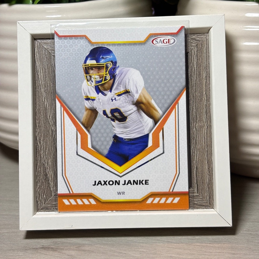 2024 SAGE Low Series Jaxon Janke BASE CARD South Dakota State Jackrabbits #9